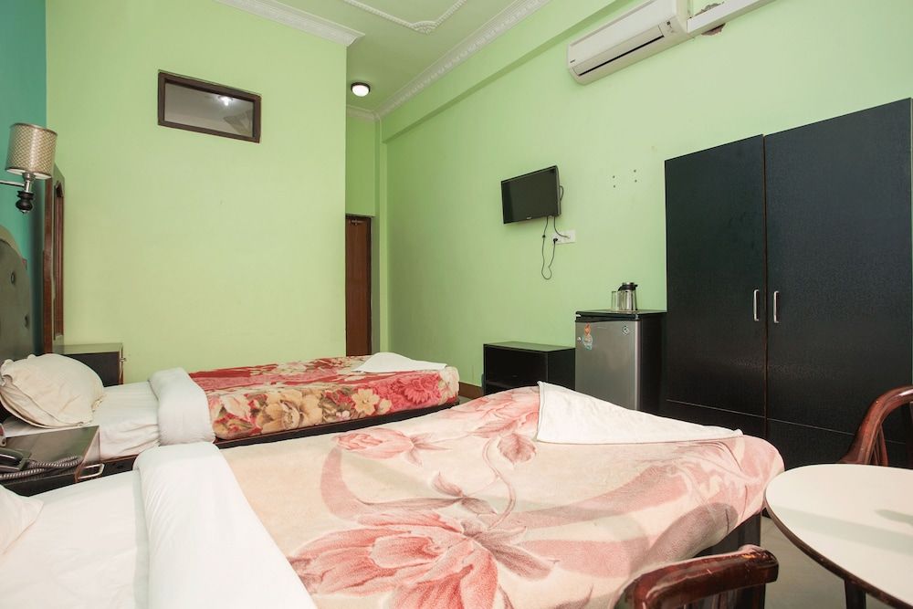 Hotel Jalsa Deluxe Double Room 5