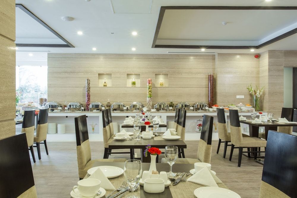 undefined Hotel Mulberry 5