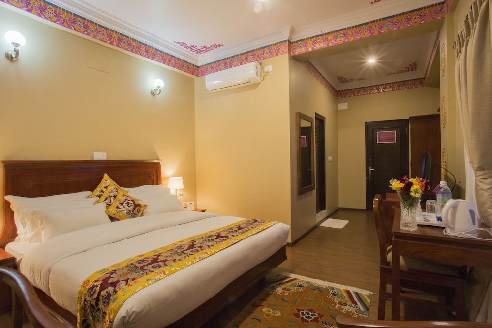 Hotel Harmika Deluxe Double or Twin Room, Garden View 3