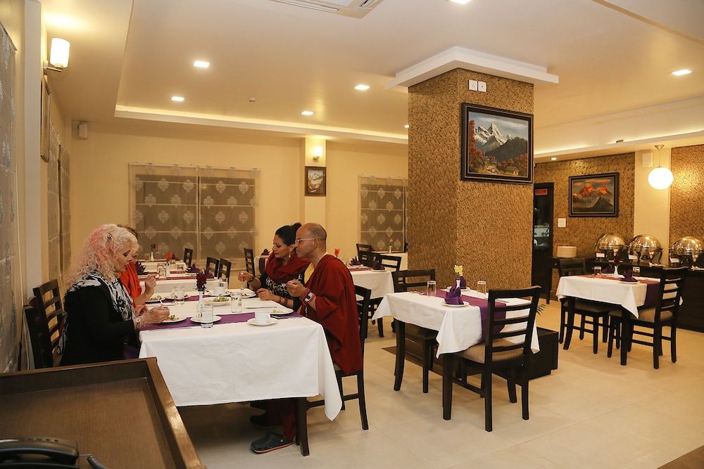 undefined Hotel Harmika 10