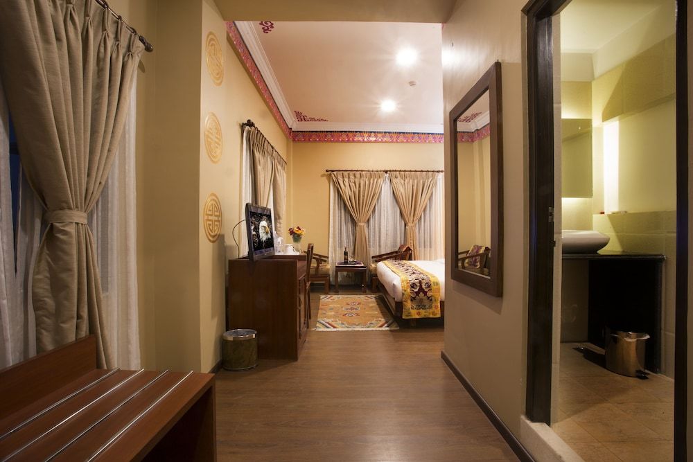 Hotel Harmika Deluxe Double or Twin Room, Garden View 6