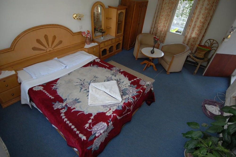 undefined Hotel Yeti 6