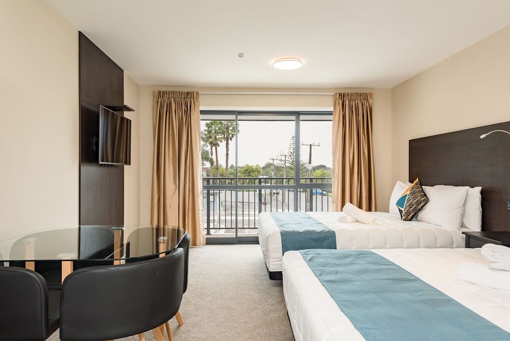 Dolphin Motel Blue Dolphin Block Superior Studio, 2 Queen Beds