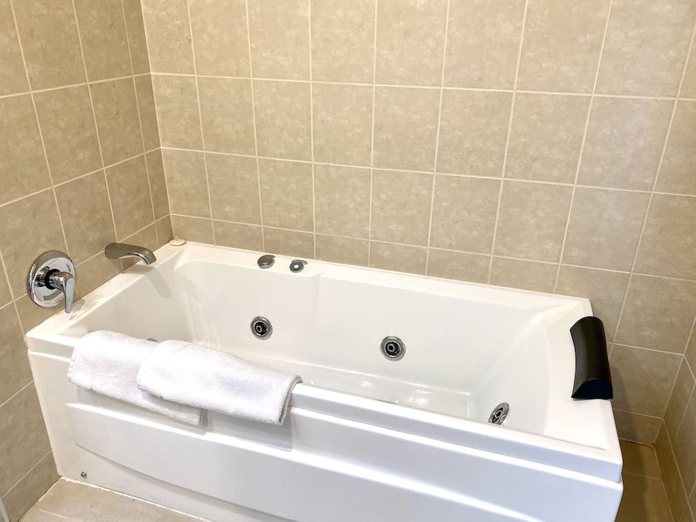 Alpha Motel Christchurch Family Penthouse, 3 Bedrooms 5