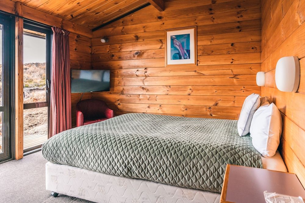 Ngauruhoe Room