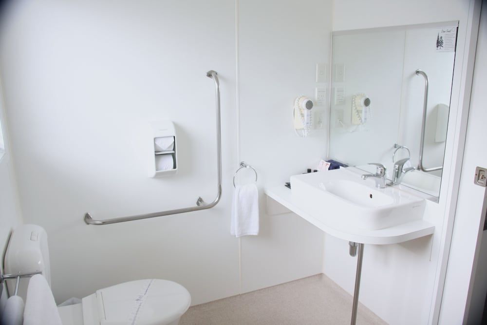 Camelot on Ulster Superior Studio 8