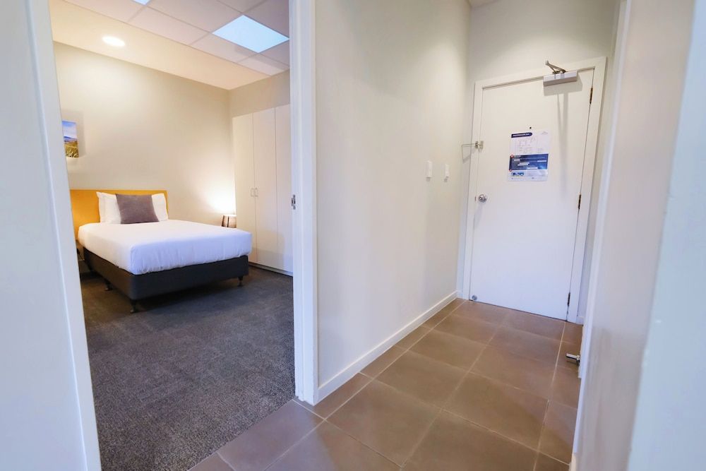 Garden Hotel Christchurch Family Suite 2