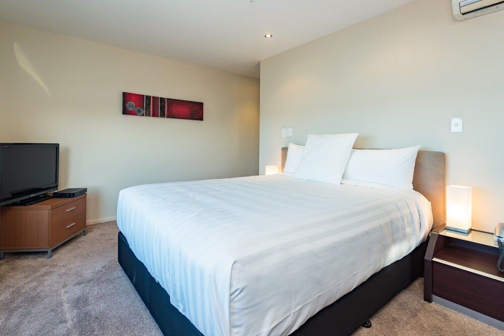 Standard Apartment, 2 Bedrooms (Waterfront)