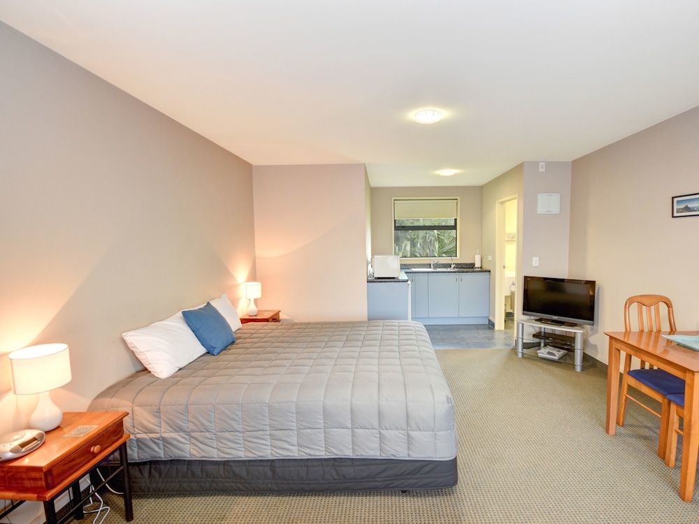 Bonnie Knights Motel Executive Studio 3