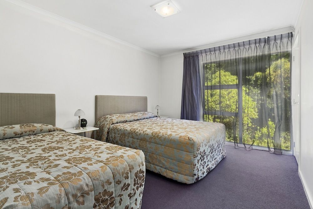 Amethyst Court Motorlodge One Bedroom Suite