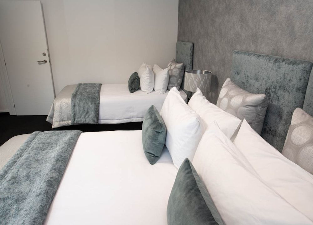 Premier Lakeview Two Bedroom