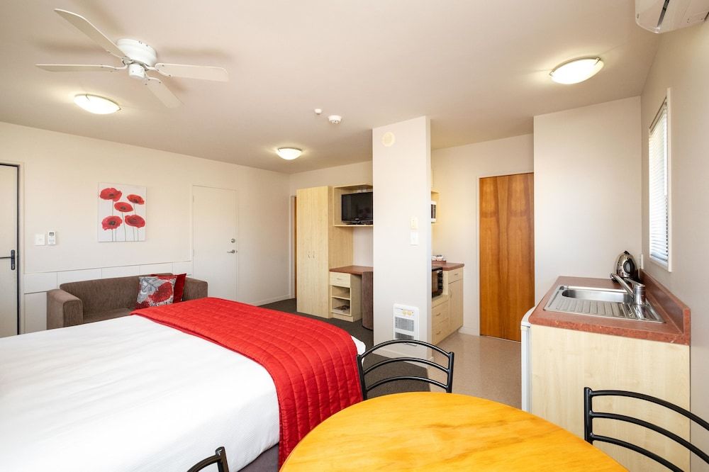 One Bedroom Unit