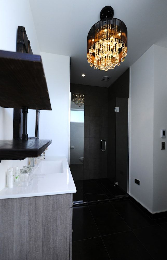 undefined DH Lakeview Villa 9