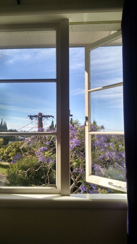 Single Room, Garden View (Huia)