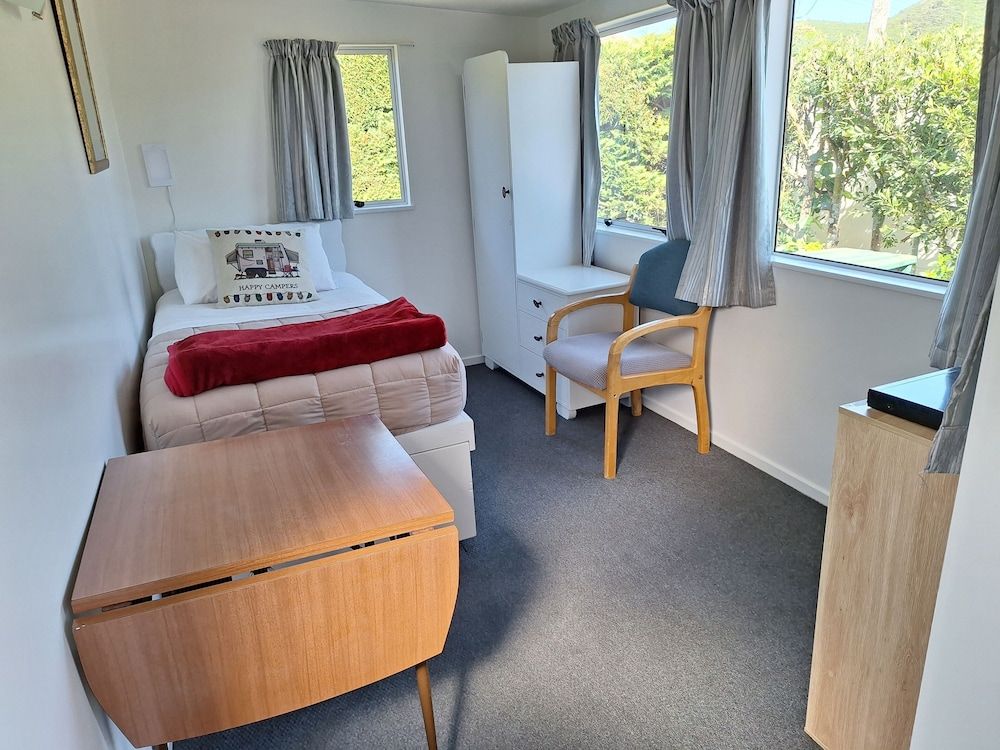 Basic Cabin, 1 Twin Bed, Shared Bathroom