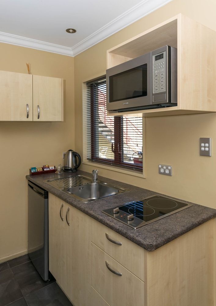 Blenheim Spa Motor Lodge Studio Spa Unit 10