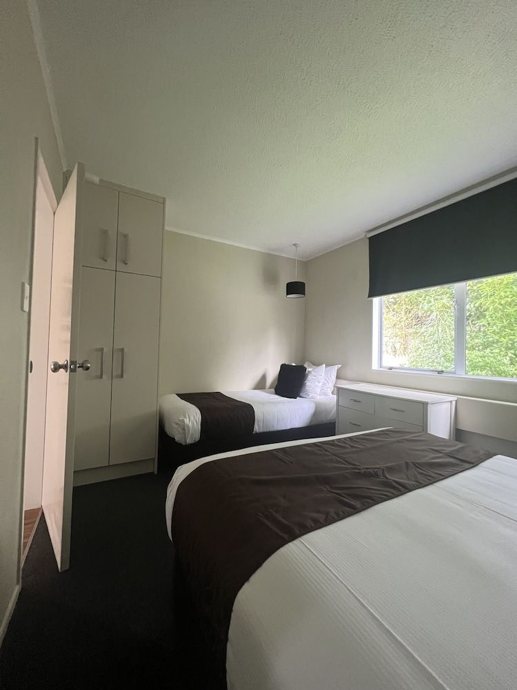 ASURE Green Gables Motel Superior Room, 1 Bedroom 2