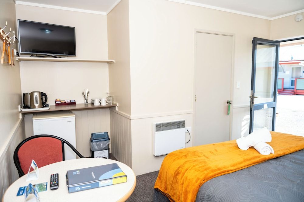 Ensuite King Room