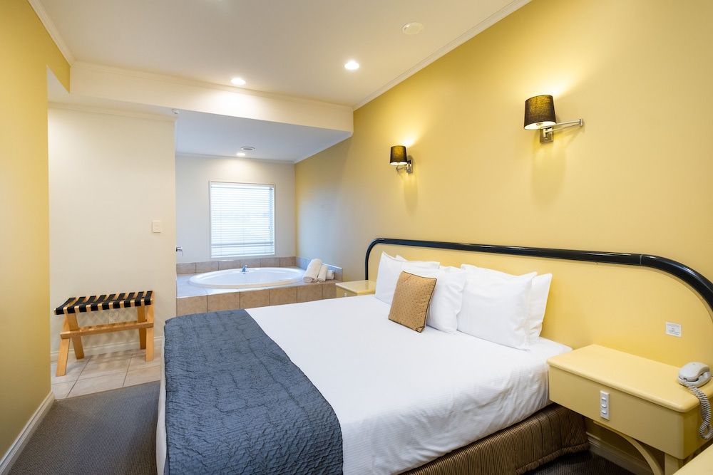 Motel de la Mer Executive Spa Suite