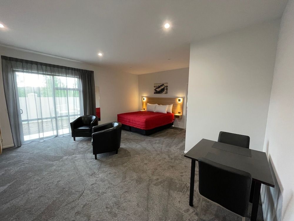 1 Bedroom Premium Apartment