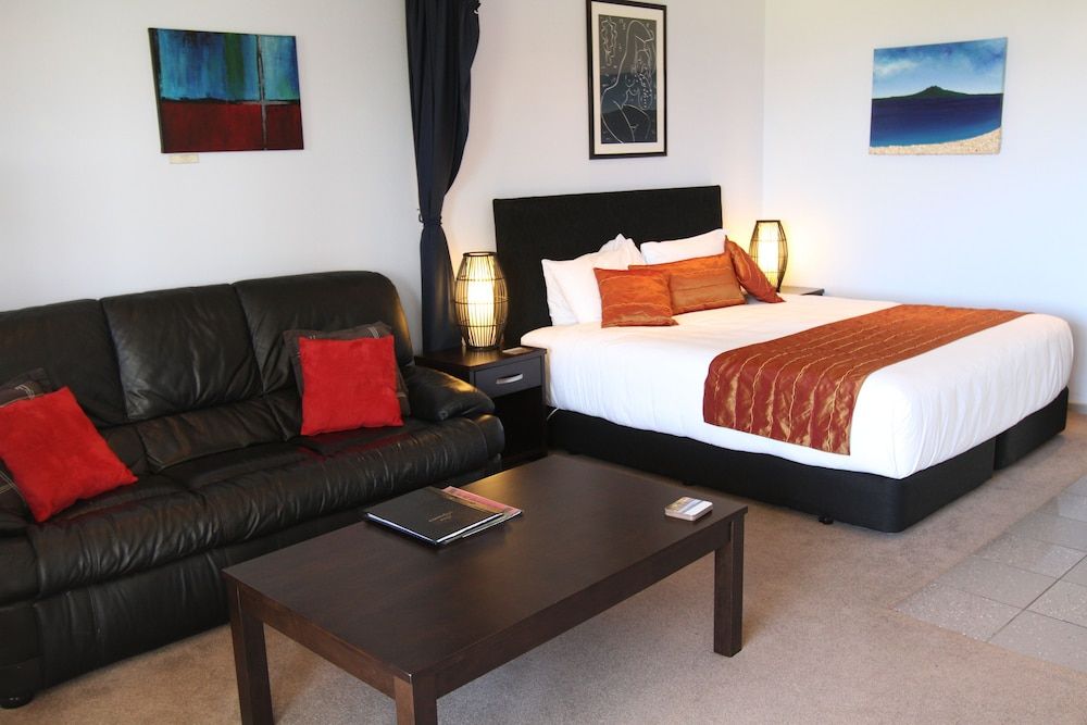 Family Apartment, 1 Bedroom, Pool Access, Sea View