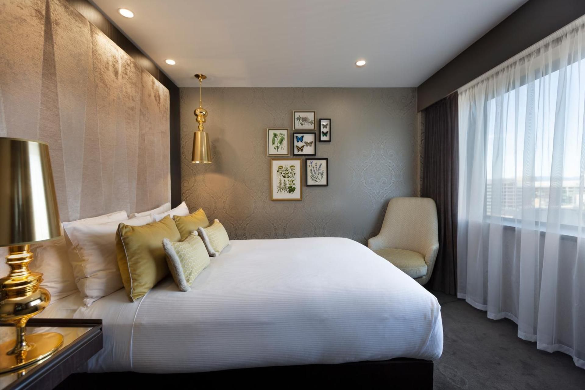 Classic Room Queen