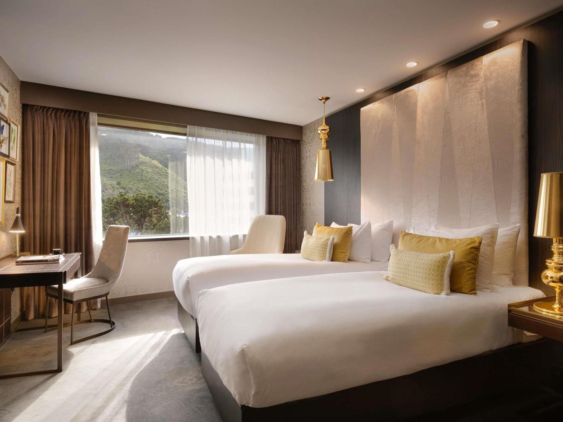 Superior 2 Single Beds