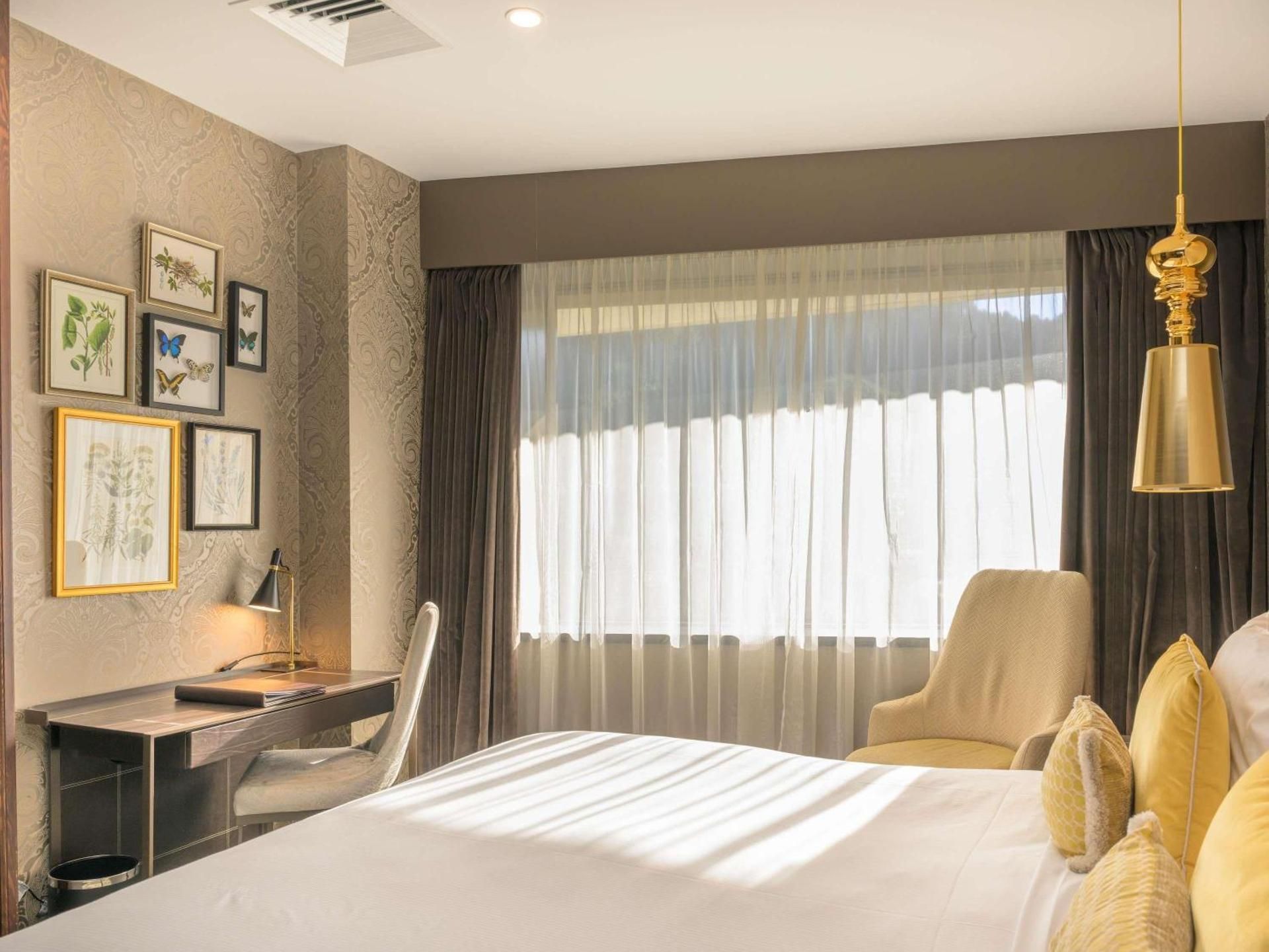 Executive room with Club Access