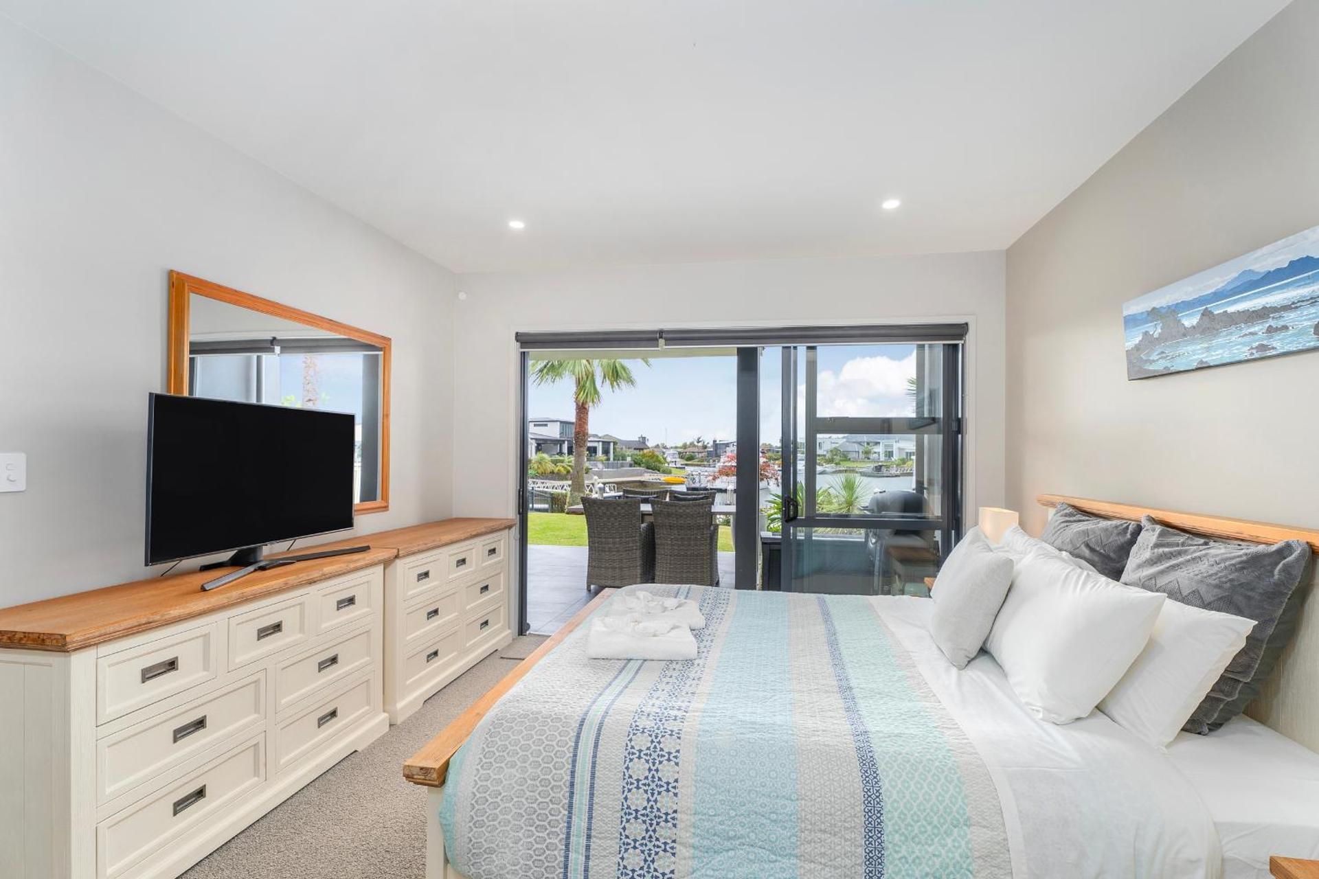 Two-Bedroom Family Suite - Water Front