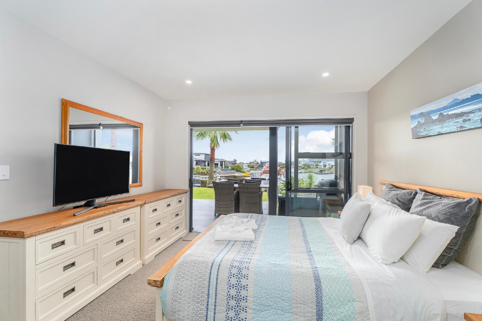 2 Bed/2 Bath (Couples) Apartment