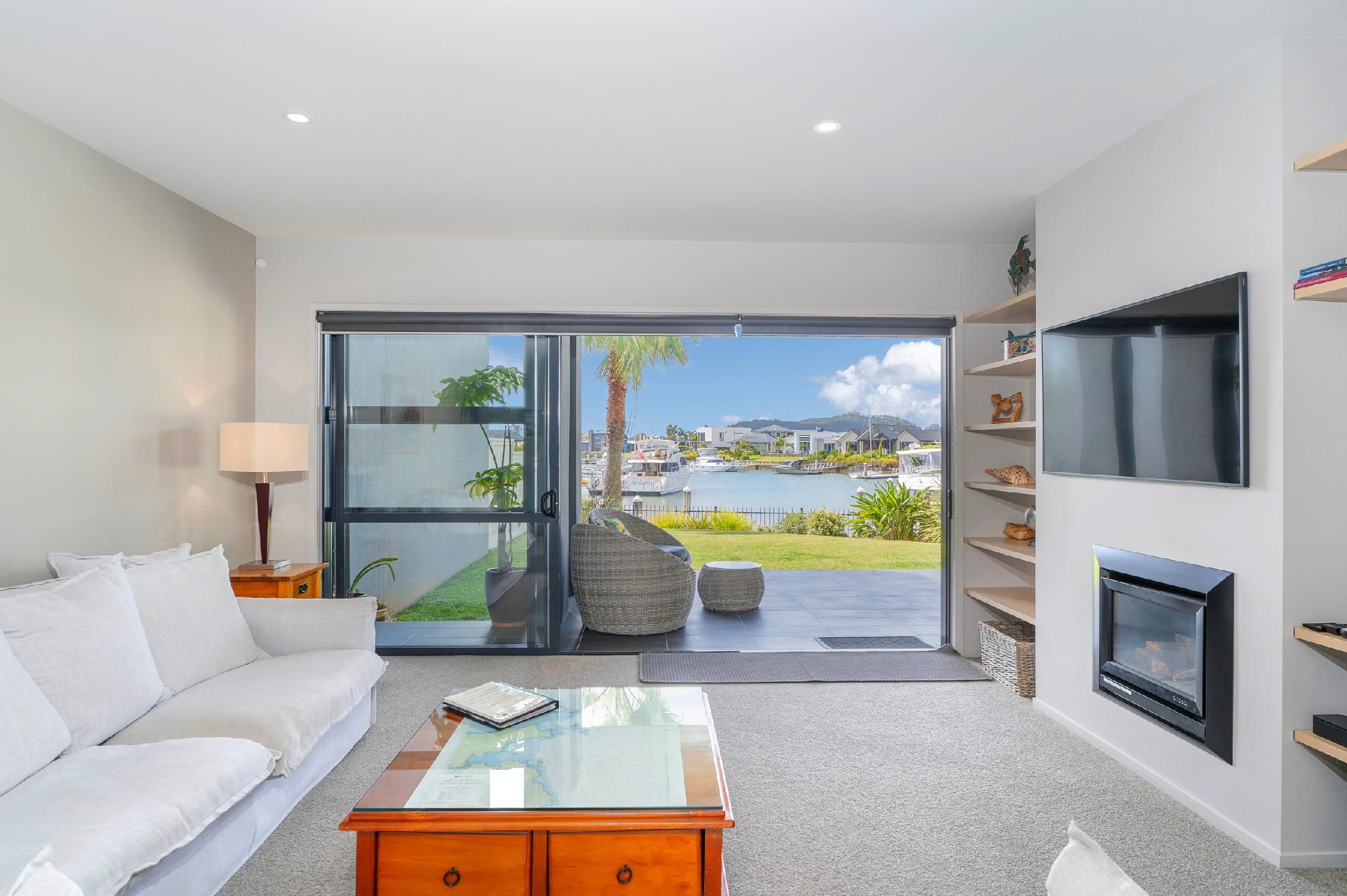 1 Bed/1 Bath Waterfront