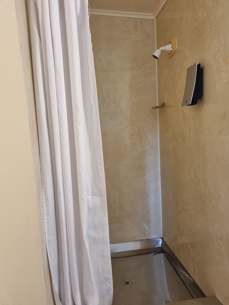 Burkes Pass Country Motel Standard Studio, 1 Queen Bed 5