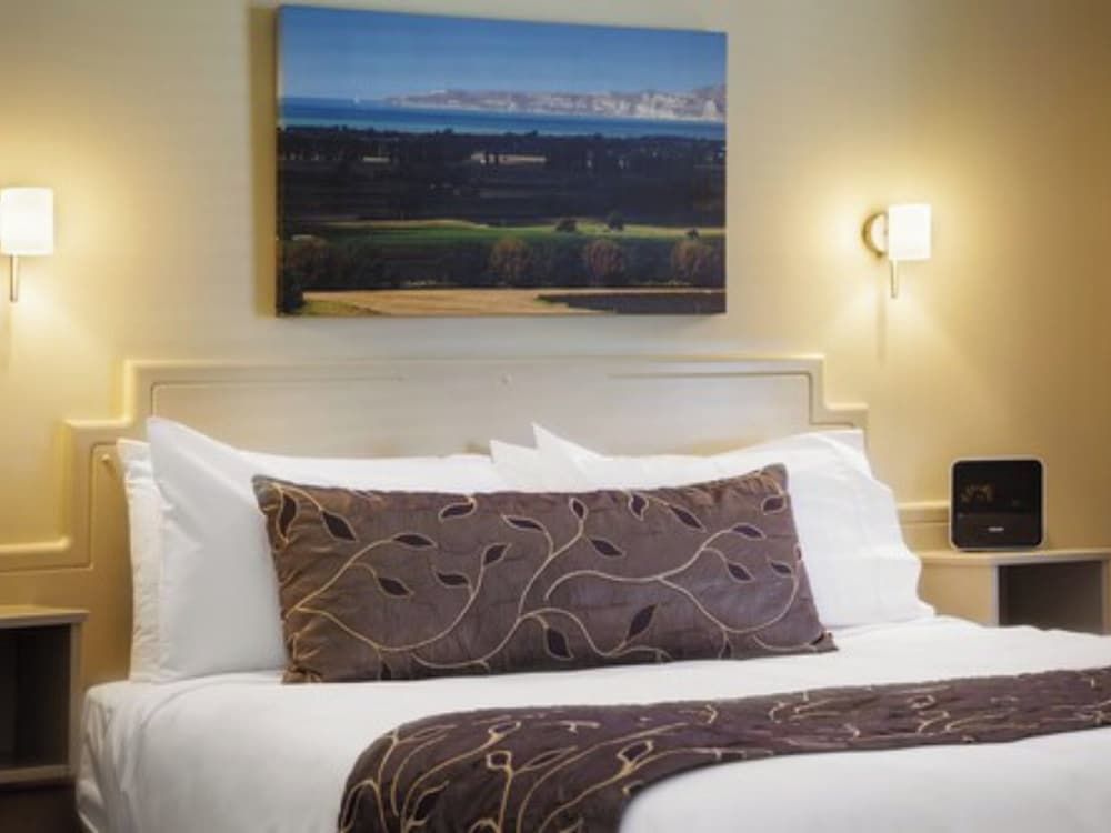 Fairley Motor Lodge Two Bedroom Suite 2