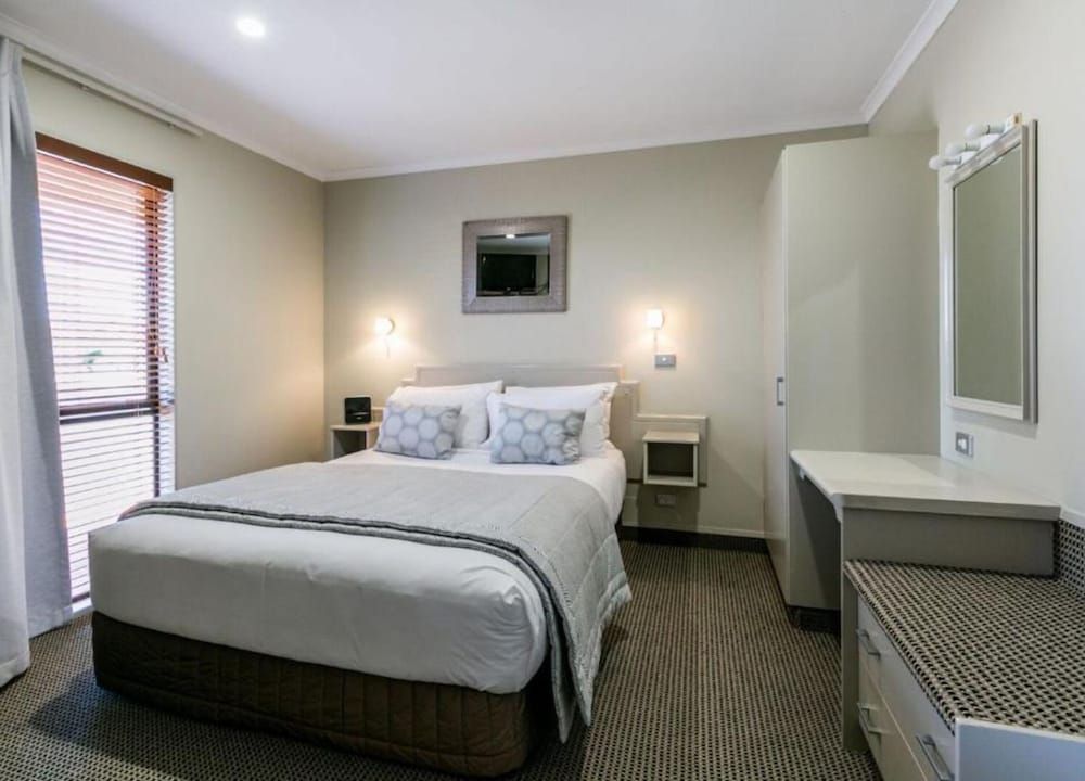 Fairley Motor Lodge Executive Two Bedroom Suite