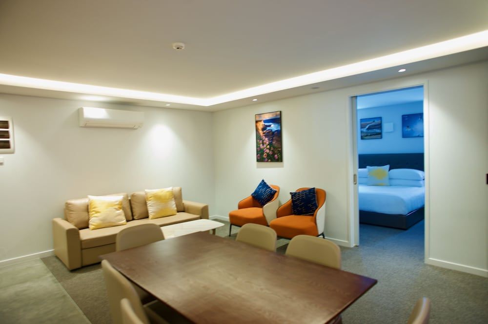 Regal Palms Resort Luxury Apartment, 2 Bedrooms 5