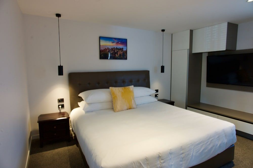 Regal Palms Resort Luxury Apartment, 2 Bedrooms 3