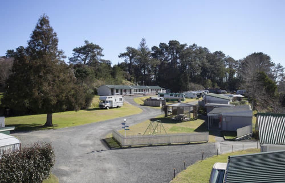 Opal Hot Springs & Holiday Park Powered Site