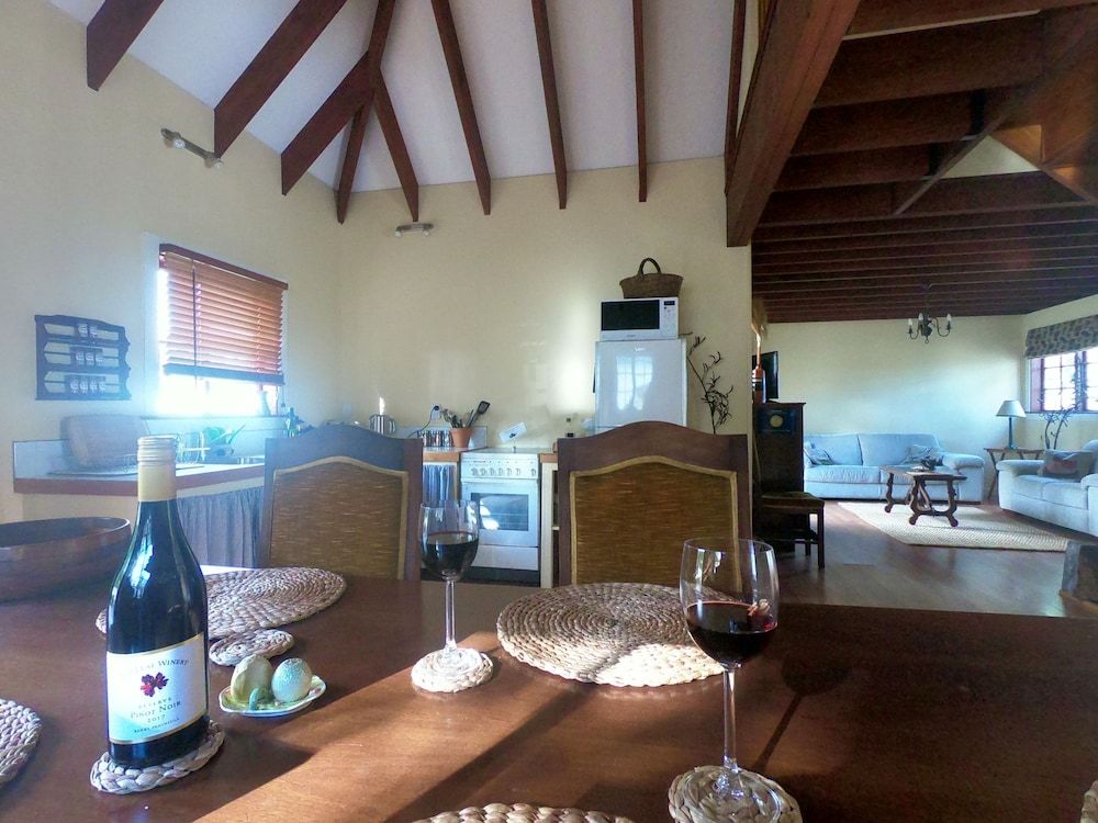 Gunyah Country Estate The Granary at Gunyah 3 Bedroom Self-Catering Holiday House 2