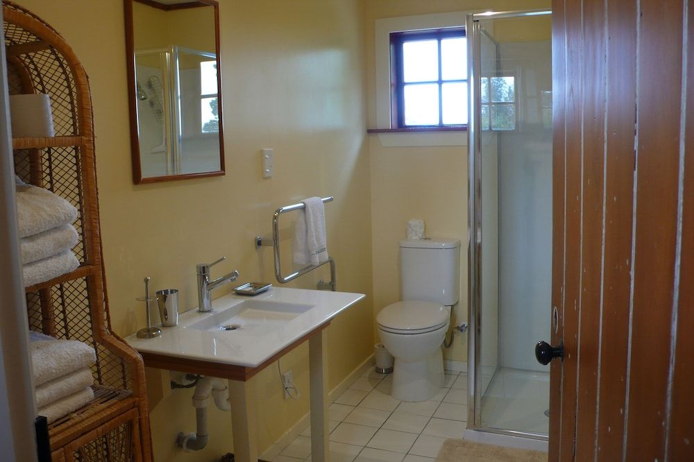 Gunyah Country Estate The Granary at Gunyah 3 Bedroom Self-Catering Holiday House