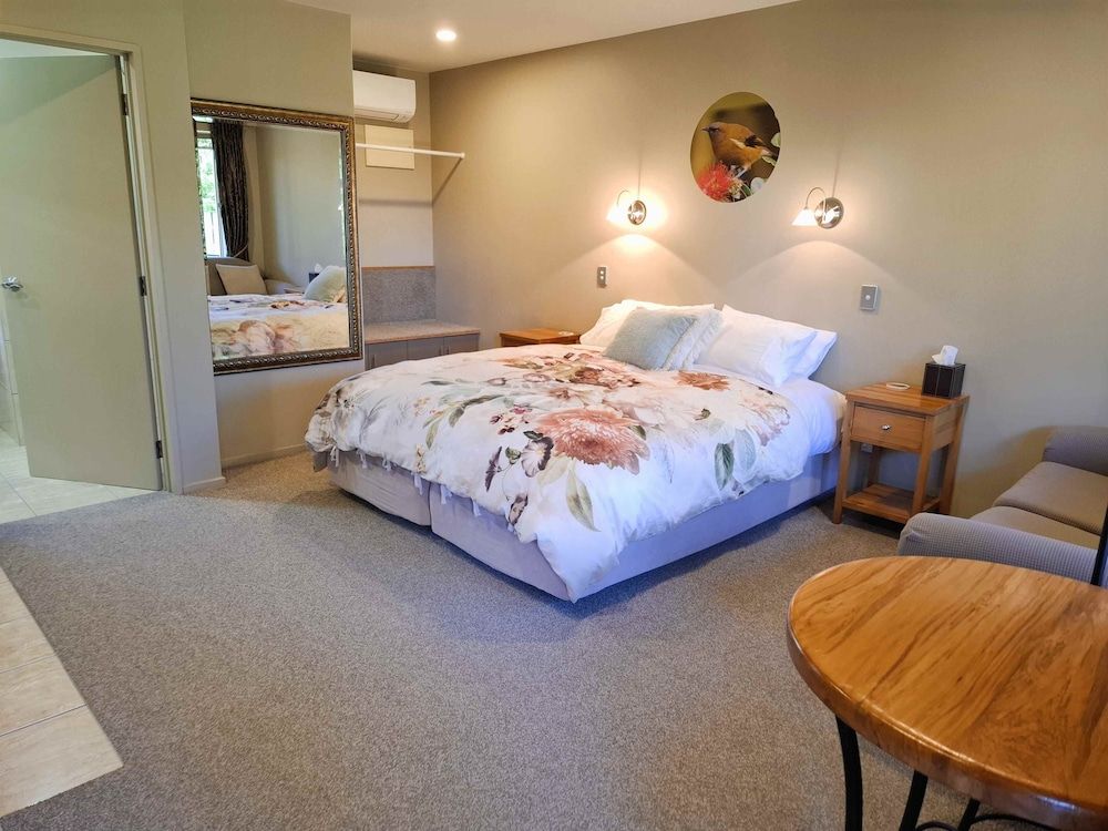 Superior Studio, Non Smoking, Kitchenette (Bellbird Room)