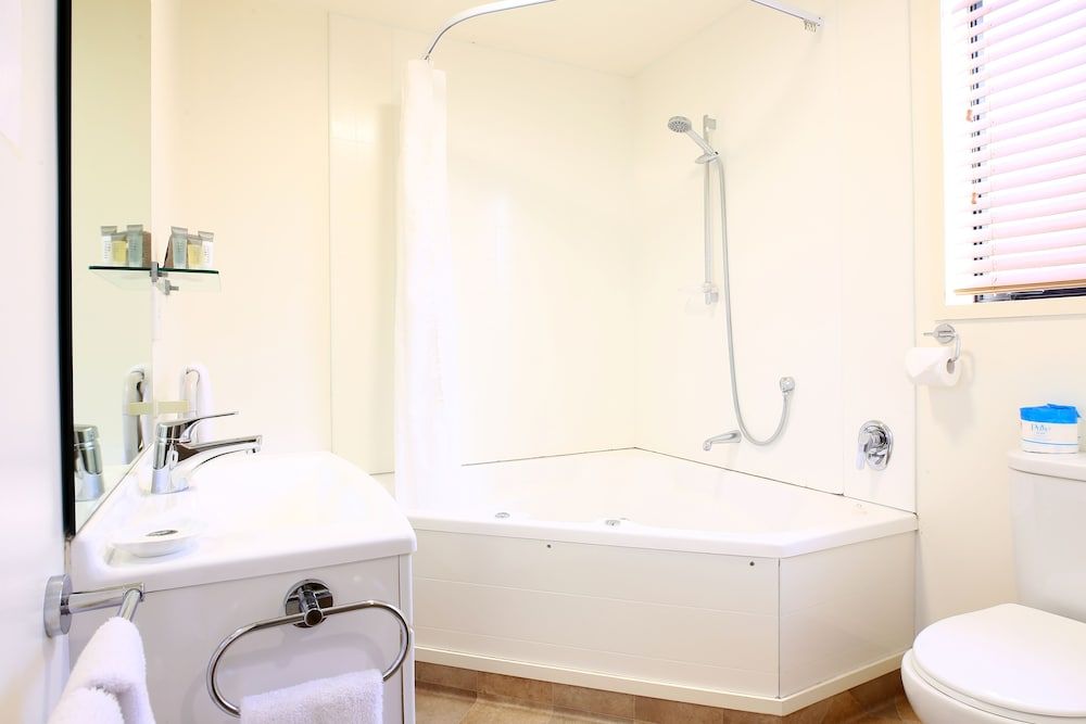 Spa Studio with Kitchenette - King
