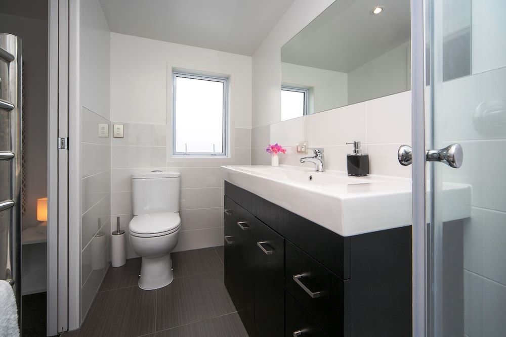 Kohi Beach Bed & Breakfast Premium Studio, Ocean View 10