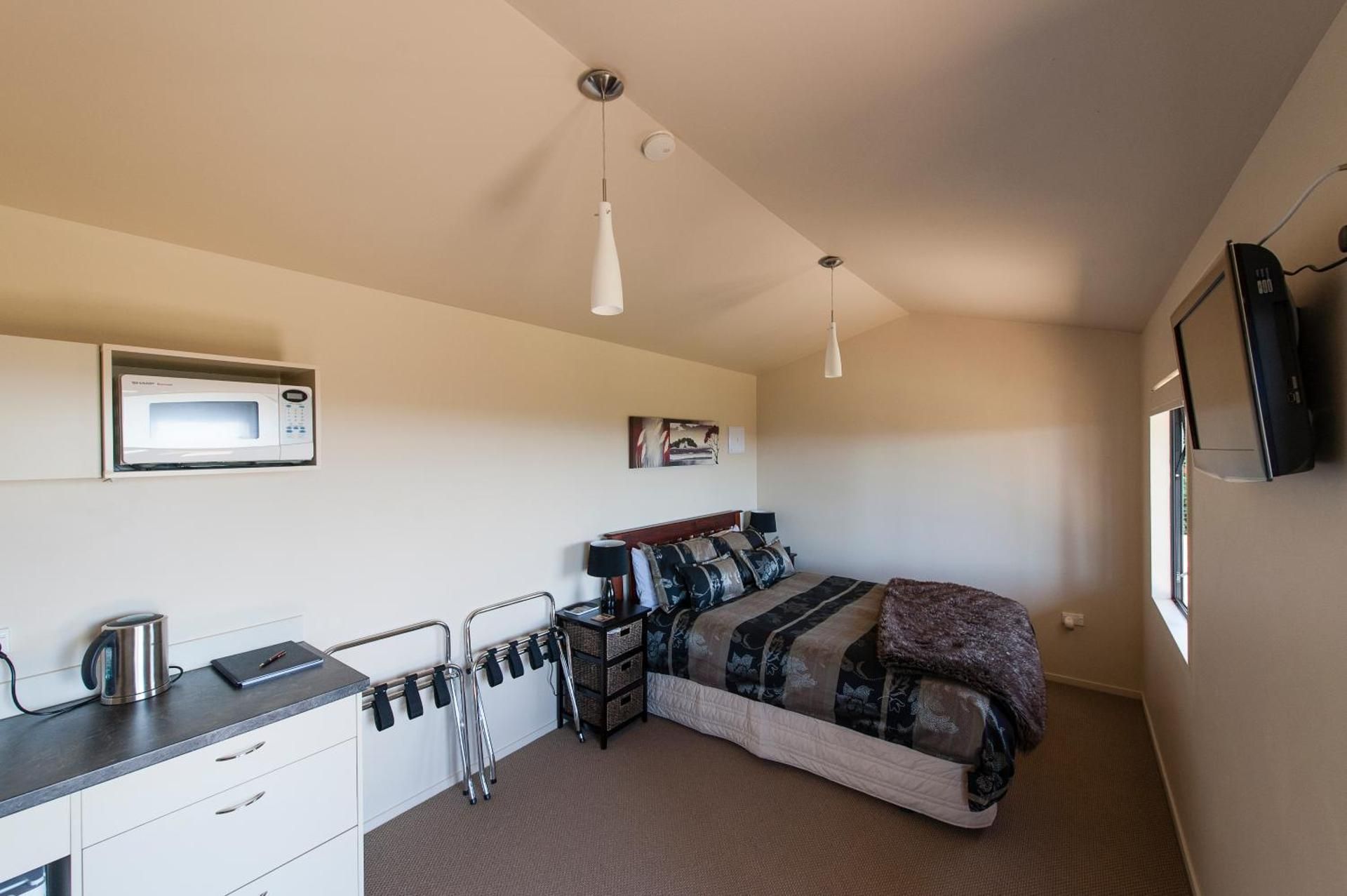 Deluxe Studio Cottage