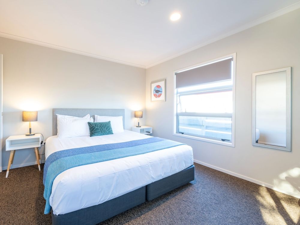 Lake Taupo Motor Inn Two Bedroom Luxury Suite 4