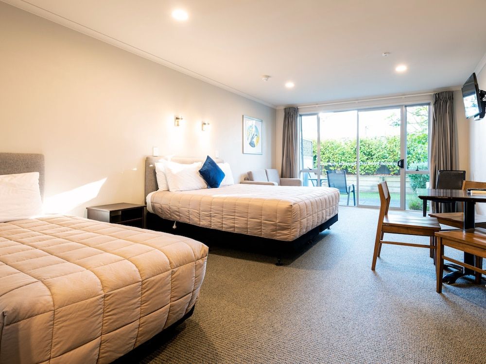 Ground Floor Studio Room