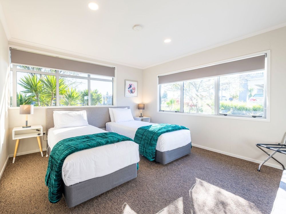 Lake Taupo Motor Inn Two Bedroom Luxury Suite