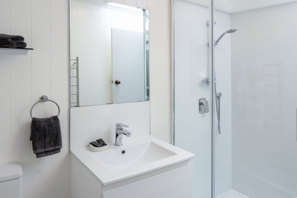 Dunrovin Motel One Bedroom 3