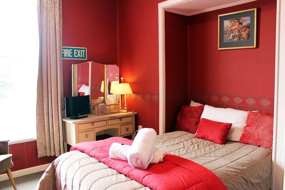 Room 8 Double
