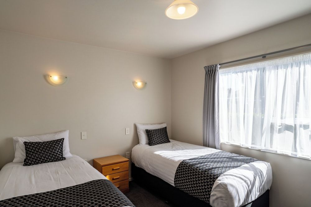 ASURE Gables Motor Lodge