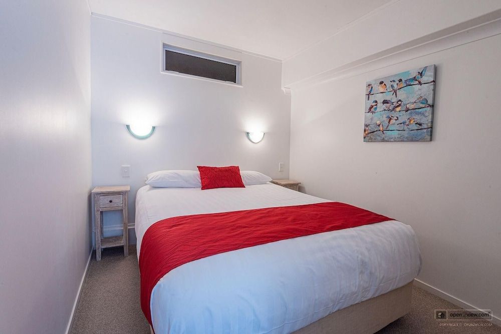 Apartment, 2 Bedrooms, Ground Floor